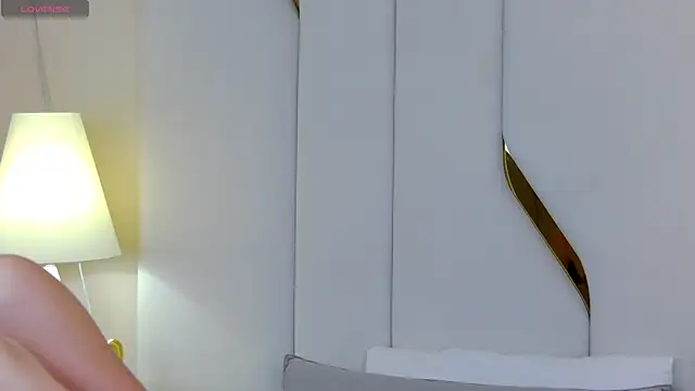 Betty Bridge online show from 11, 10, 2025