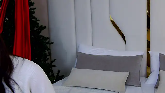 Betty Bridge online show from 18, 12, 2025