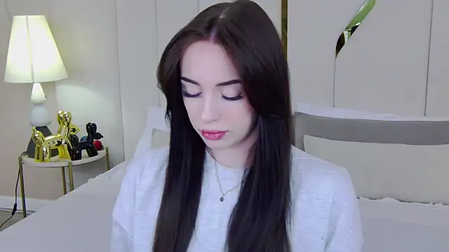 Betty Bridge online show from 6, 3, 2026