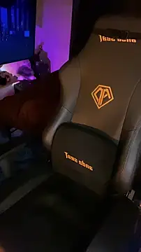 Maple Honeycome online show from 27, 2, 2025