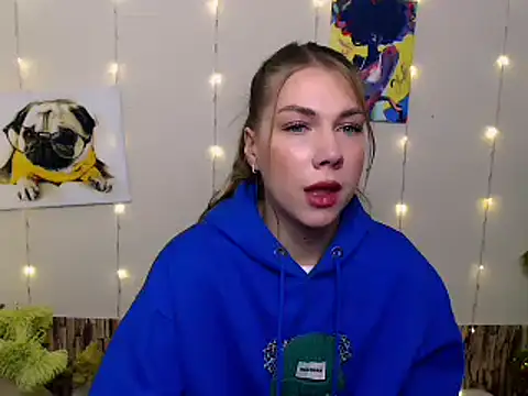 Sport Tall Doll online show from 10, 12, 2024