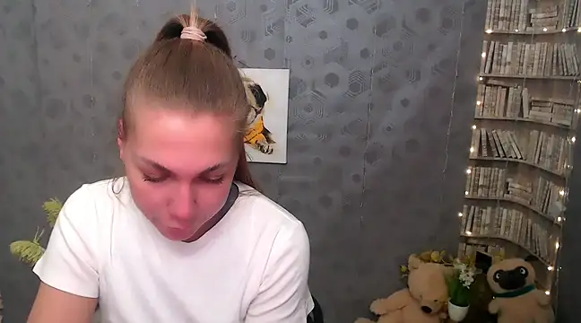 Sport Tall Doll online show from 21, 3, 2025