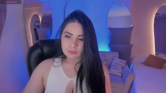 KendraClarkX online show from 15, 4, 2026