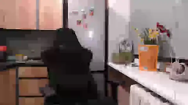 delightful sofi online show from 19, 4, 2026