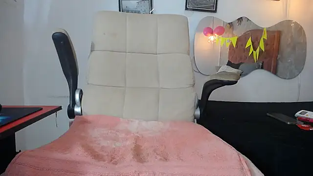 Snapshot of SHARICK_GRECO chatting on 16, 9, 2025 SHARICK GRECO online show from 16, 9, 2025