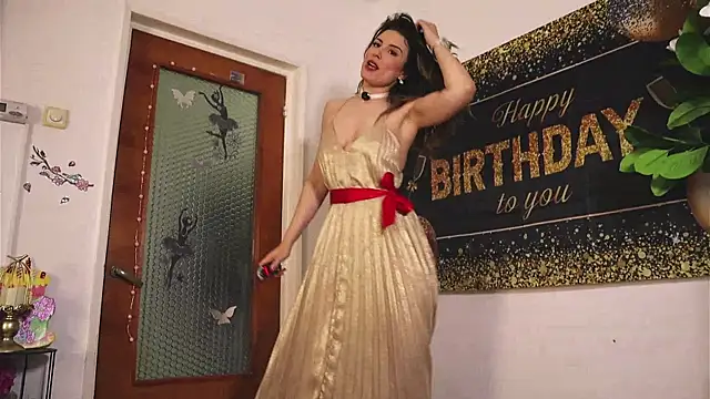 Misslullu online show from 15, 5, 2026