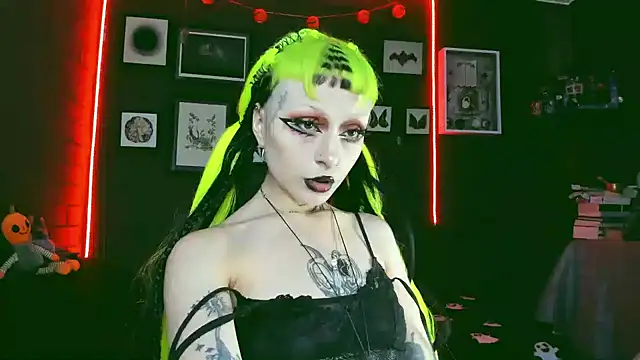 insania 9999  online show from 4, 3, 2025