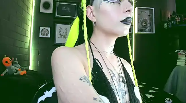 insania 9999  online show from 5, 3, 2025