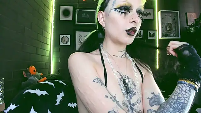 insania 9999  online show from 26, 2, 2025