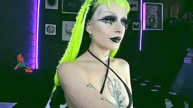 insania 9999  online show from 6, 2, 2025