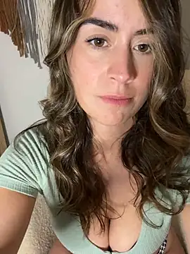 Wetbabygirlxo online show from 11, 4, 2026