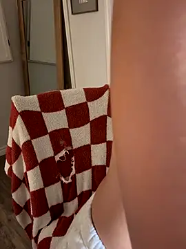 Wetbabygirlxo online show from 22, 10, 2025