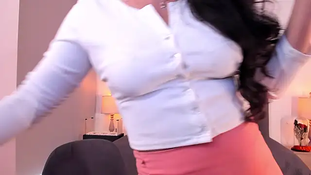 SaharaGarcia   online show from 6, 3, 2026