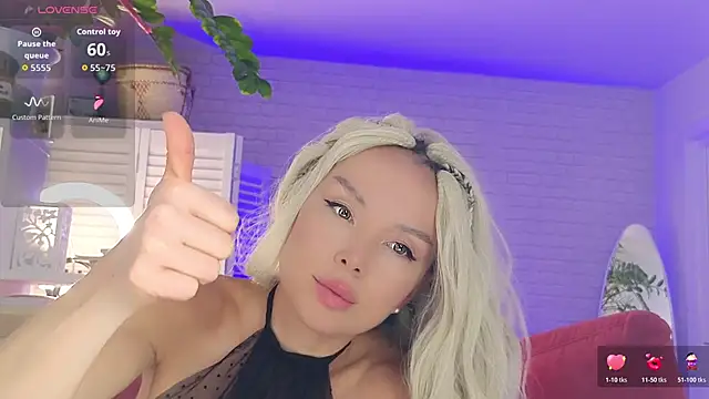 WhiteBunny online show from 28, 4, 2026