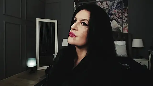 DomMelissaW online show from 13, 11, 2025