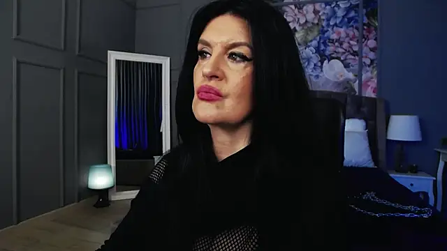 DomMelissaW online show from 23, 12, 2025