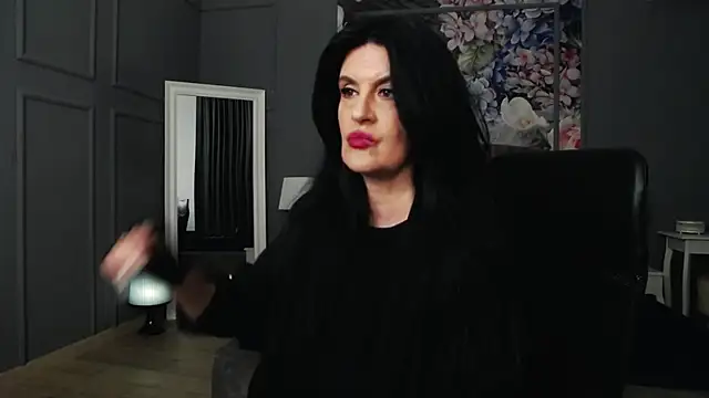 DomMelissaW online show from 12, 3, 2025