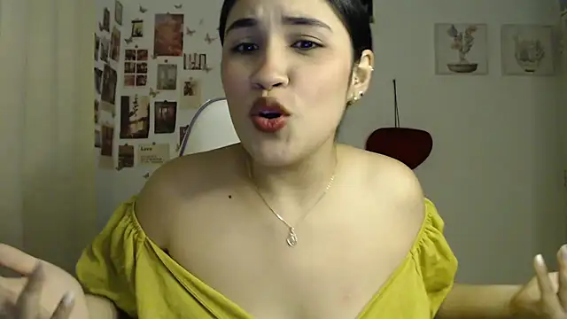 InocentHeaven1 online show from 17, 6, 2026