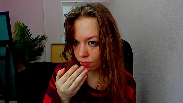 Persephoni online show from 7, 11, 2025