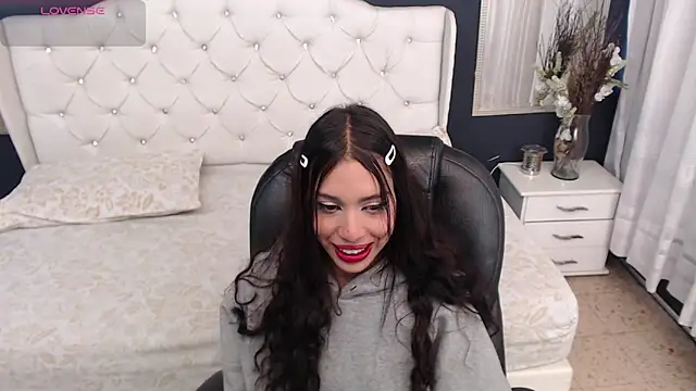 LiaVillalobos online show from 20, 9, 2025