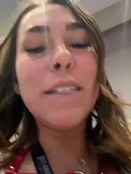 LeaGambit   online show from 24, 1, 2025