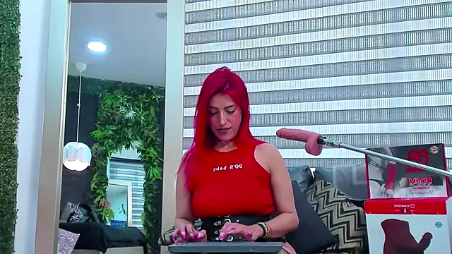 AllissaBrowm online show from 4, 10, 2025