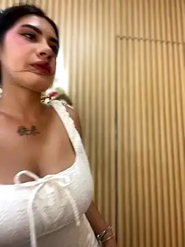 clarachanelricek online show from 6, 10, 2025