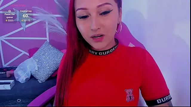lucy beatifull online show from 31, 5, 2026