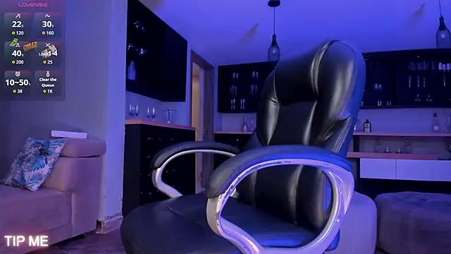 SophieBarnett online show from 2, 4, 2026