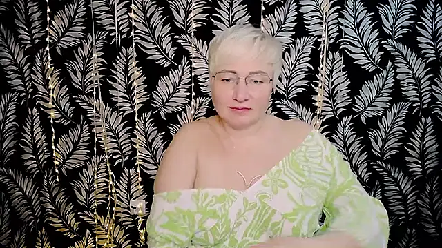 Olivia playful online show from 14, 4, 2026