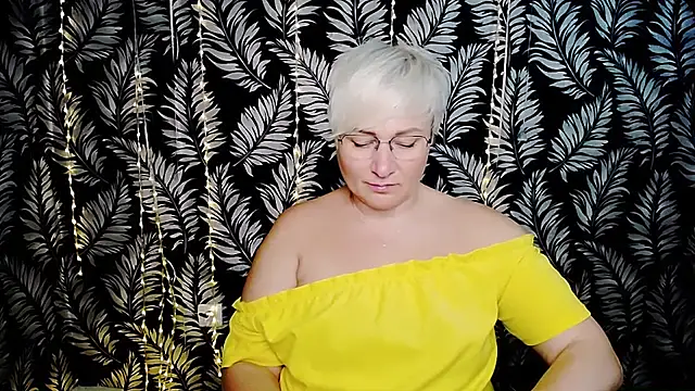 Olivia playful online show from 2, 7, 2026