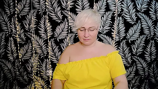 Olivia playful online show from 8, 3, 2026