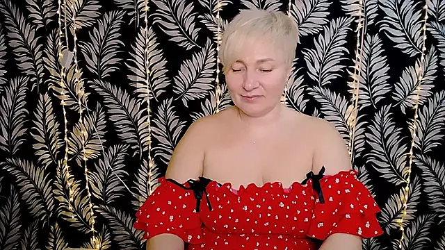 Olivia playful online show from 14, 3, 2025