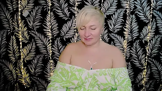 Olivia playful online show from 17, 2, 2025