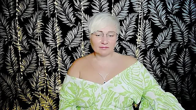 Olivia playful online show from 28, 6, 2026