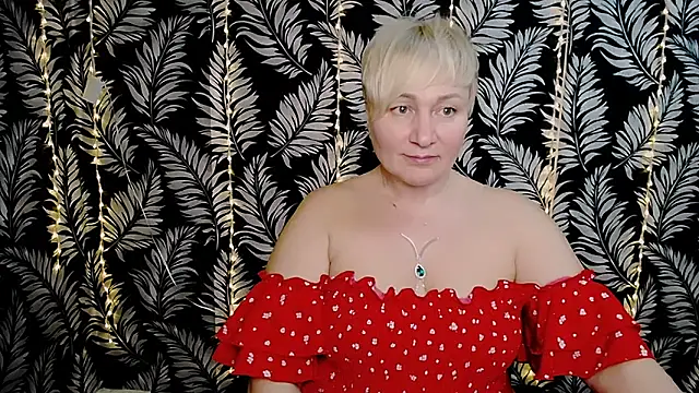 Olivia playful online show from 8, 3, 2025