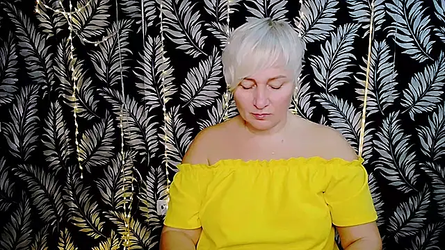 Olivia playful online show from 18, 11, 2025