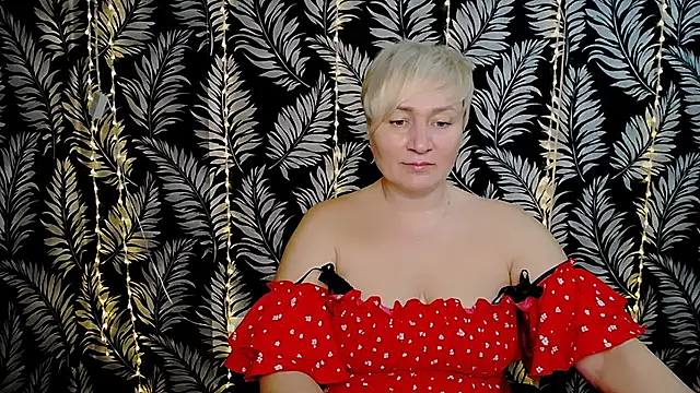 Olivia playful online show from 16, 3, 2025