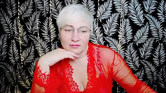 Olivia playful online show from 11, 5, 2026