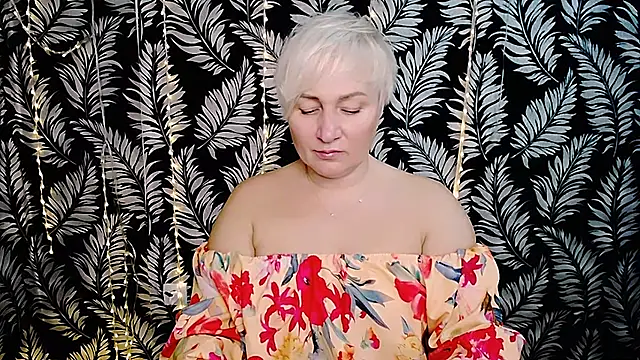 Olivia playful online show from 8, 1, 2026