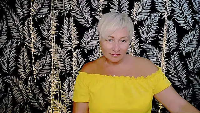 Olivia playful online show from 6, 10, 2025