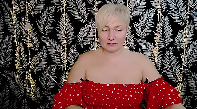 Olivia playful online show from 28, 2, 2025