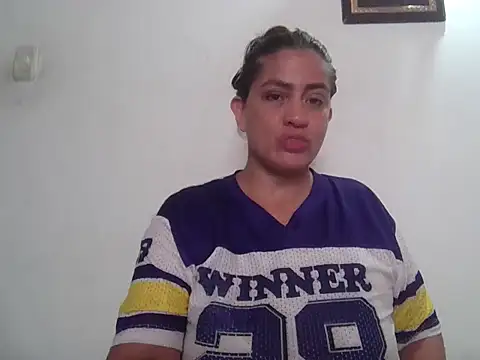 kitybigboobsx online show from 30, 5, 2026