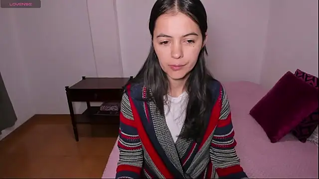 sarasweet 4 online show from 11, 2, 2026