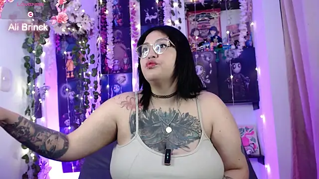  Ali Brinck  online show from 24, 12, 2024