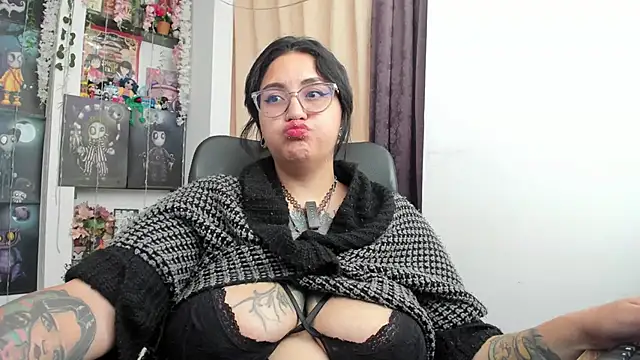  Ali Brinck  online show from 11, 3, 2025