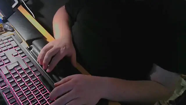 Smallcock22 online show from 24, 2, 2026