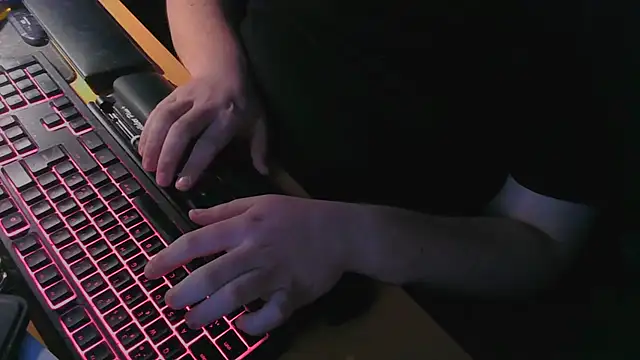 Smallcock22 online show from 20, 2, 2026