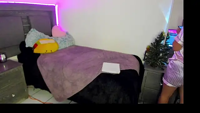 Cherrynoa online show from 20, 12, 2025