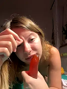 kimczii online show from 2, 10, 2025